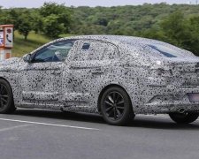 "Рено" здивує всіх новим седаном Megane