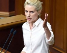 Депутат Залищук "ездит на метро"