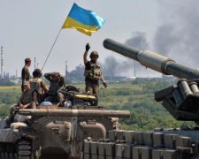 Борделі, бійці та камінг-аут: ветеран-ЛГБТ розповів, як це - бути геєм в АТО