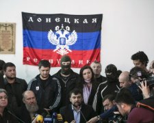 Терористи "ДНР" погрожують карати всіх, хто проголосує (фото)