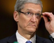 Apple внезапно сбросили с пьедестала