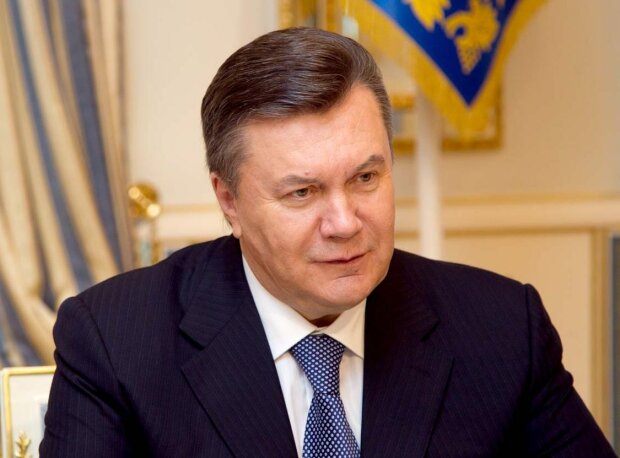 Термінова госпіталізація Януковича: мережу перелякало останнє фото президента-утікача