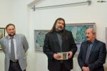 Франківчанин продає власних "дітей" заради благодійності: "На реанімацію"
