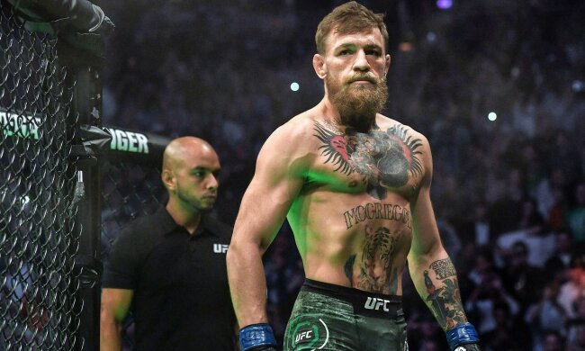 Конор Макгрегор - Дональд Серроне: где смотреть, суммы гонораров и все о самом жарком бое UFC 246