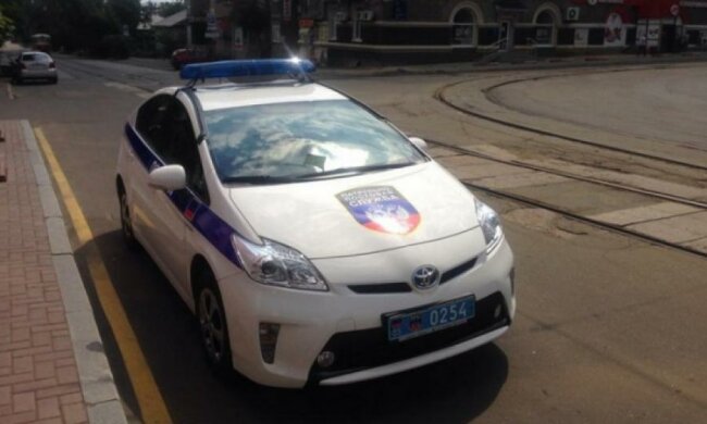  ДТП в Донецьку: в кого зброя - той і правий (відео)