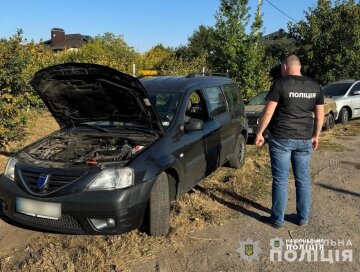 Автомобиль гуманитарной помощи для нужд ВСУ. Национальная полиция