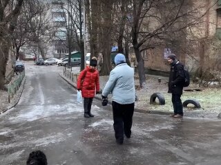 гололед, скриншот из видео