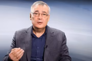 Дмитрий Снегирев