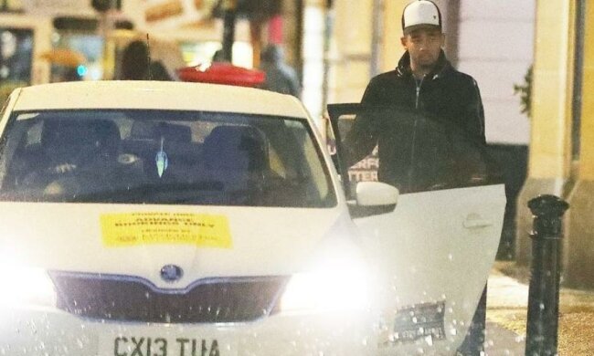 Жезус проїхав 500 метрів на таксі, щоб не намочити голову (фото)