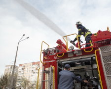 Язики полум'я поглинули українську школу: відео