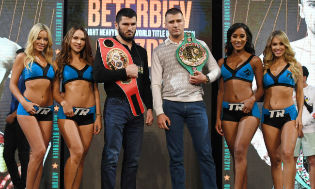 Бой Гвоздик - Бетербиев состоится 18 октября, Getty Images