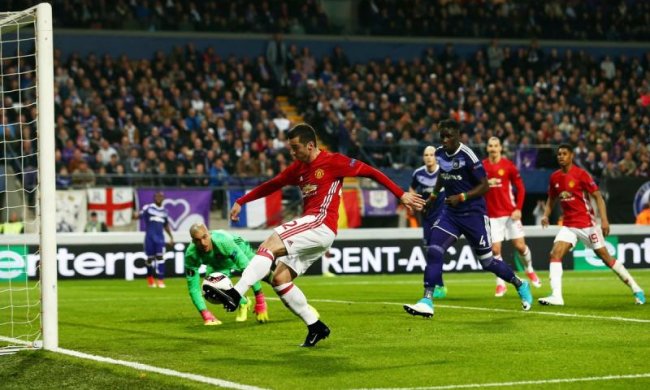 Не Реал и Барселона: Стал известен самый дорогой клуб мира