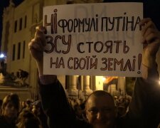Головне за ніч: Зеленський і формула Штайнмаєра, протест на Майдані та прослуховування нардепів