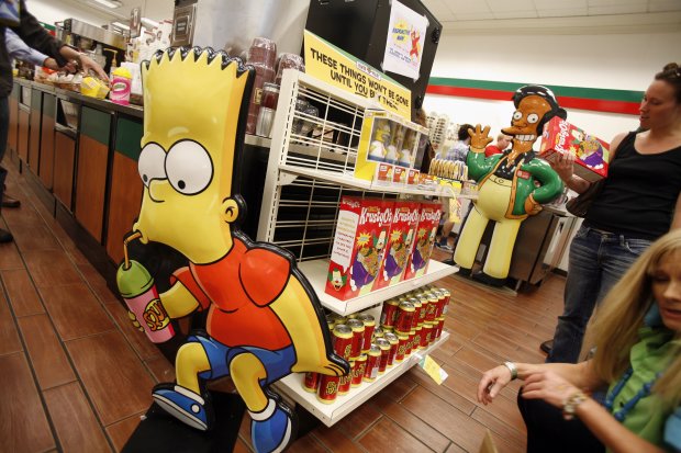 Мультяшный рай: в США открылся супермаркет из «Симпсонов» 2