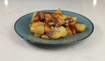 Запеченная курица по-каджунски: фото скрин Ютуб