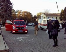 Міськраду Ужгорода евакуювали через мінування (фото)