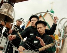 Вибирав повій і різав на шматки: у Росії судять колишнього копа