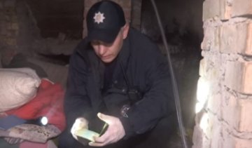 Столичные патрульные схватили насильника (видео)