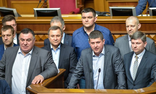 Гречка-тур від депутатів почався: українці обурені - "Морда, як д*па"