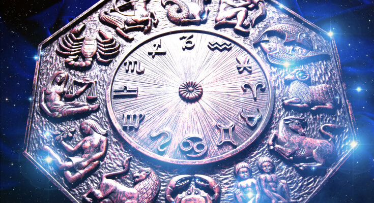 Гороскоп, фото: Анастасия Горностаева