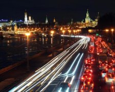 За ваши налоги: по Москве разъезжает нардеп на государственном авто