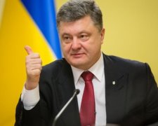 Порошенко разорвал военные договоры с Россией