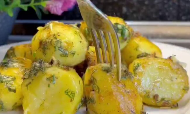 Скрін, відео картопля з сиром