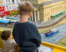 Никаких путешествий и авто: закон об алиментах показал первые результаты