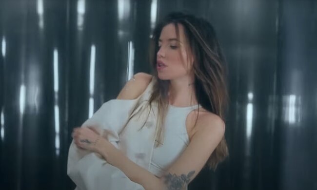 Надя Дорофеева, скриншот: Youtube