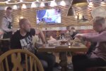 Тернопільська офіціантка зламала собі життя запальничкою