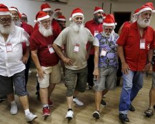 Бразильців вчать бути професійними Санта Клаусами (фото)