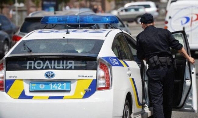 Ніж до горла: в Одесі жорстоко напали на дитину, копи прочісують кожен метр