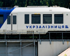 Поїзд Укрзалізниці Львів-Луцьк-Рівне