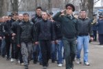 Міноборони звільнить військкомів за призов до армії хворих і наркоманів