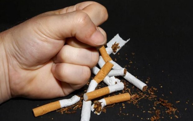 Легше ніж ви очікували: вчені розповіли, як кинути курити