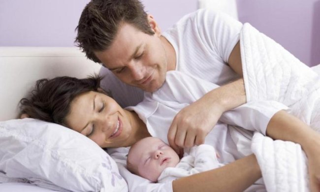 Украинки требуют от Порошенко поднять выплаты на ребенка