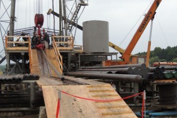 На Львівщині запустили свердловину для пошуку газу (фото)