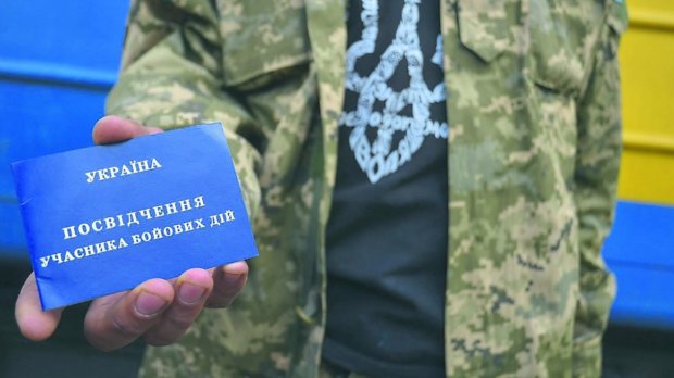 Маршрутчик набросился на ветерана АТО и довел украинцев до бешенства: убийцы должны ходить пешком