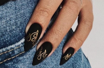 "Полум'яний" манікюр, зображення із соцмереж