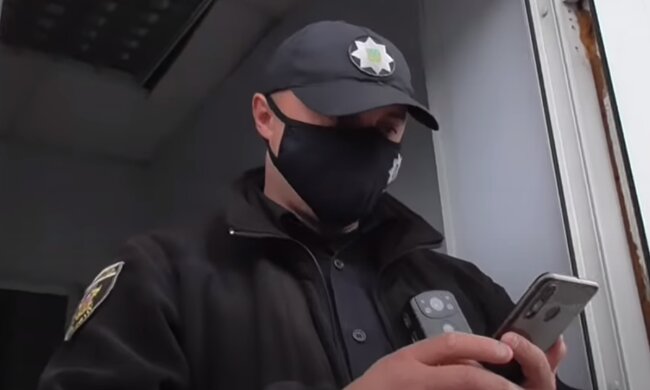 В Черновцах пропал темноволосый школьник в черных джинсах - полиция на ушах
