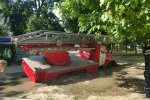 У Харкові пожежну машину поглинула земля, "не встигли": моторошні деталі НП