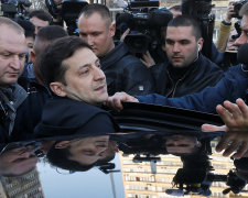 Главное за ночь: "атака" на Зеленского, отмена субсидий и предупреждение от ПриватБанка