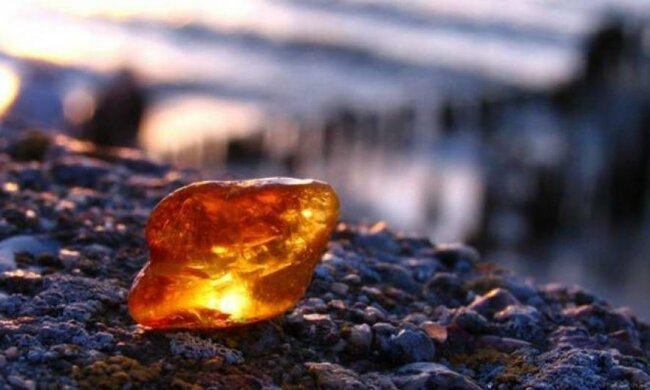 Бурштином "заткнуть за пояс" весь металургійний Донбас