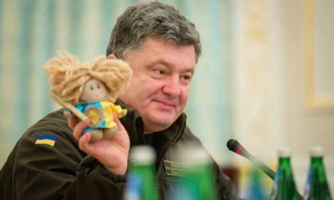 Новий диктатор: Лещенко знову звинуватив Порошенка в тоталітаризмі