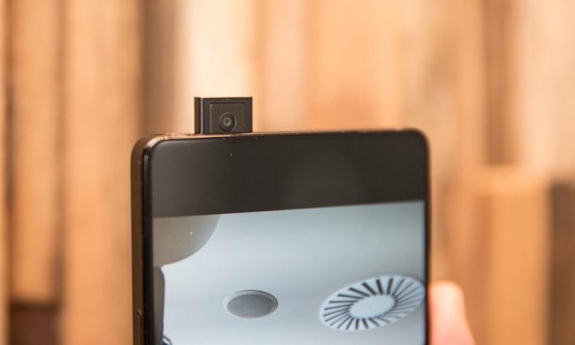 Бюджетник Samsung оказался красивее хваленого Galaxy S10: фото