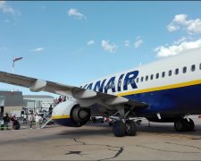 Ви всі на це чекали: Ryanair вперше приземлився в Україні