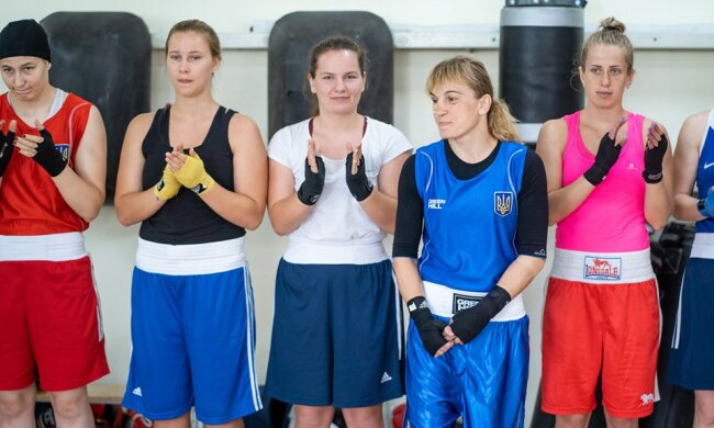 Женская сборная Украины по боксу отказалась выступать на ЧМ в России