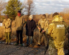 Шашлики скасовано: у чорнобільській зоні прикордонники затримали "веселу" компанію - росіянку та двох українців