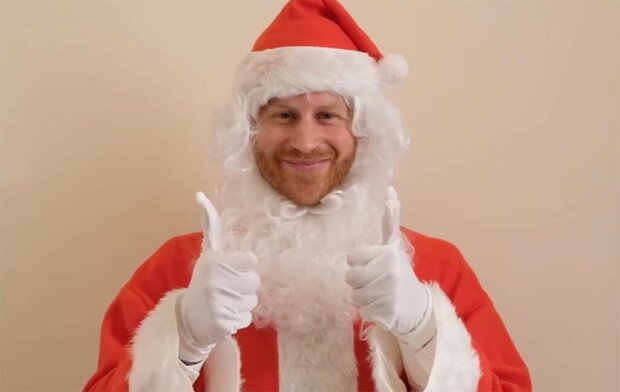 принц Гаррі в костюмі Санта Клауса, кадр з відео