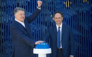 Вступился за Порошенко: блогер осадил потомка Лермонтова